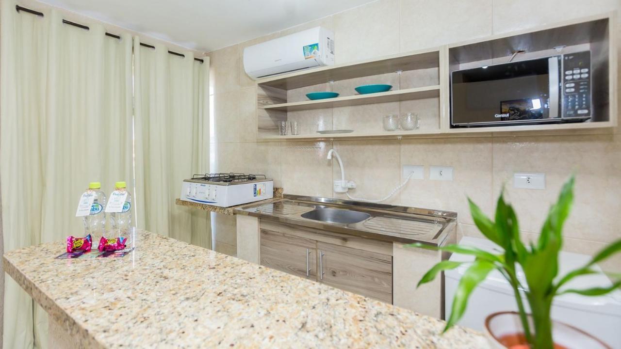 Estudios Confortaveis Com Precos Acessiveis Totalmente Mobiliados Curitiba Exterior photo